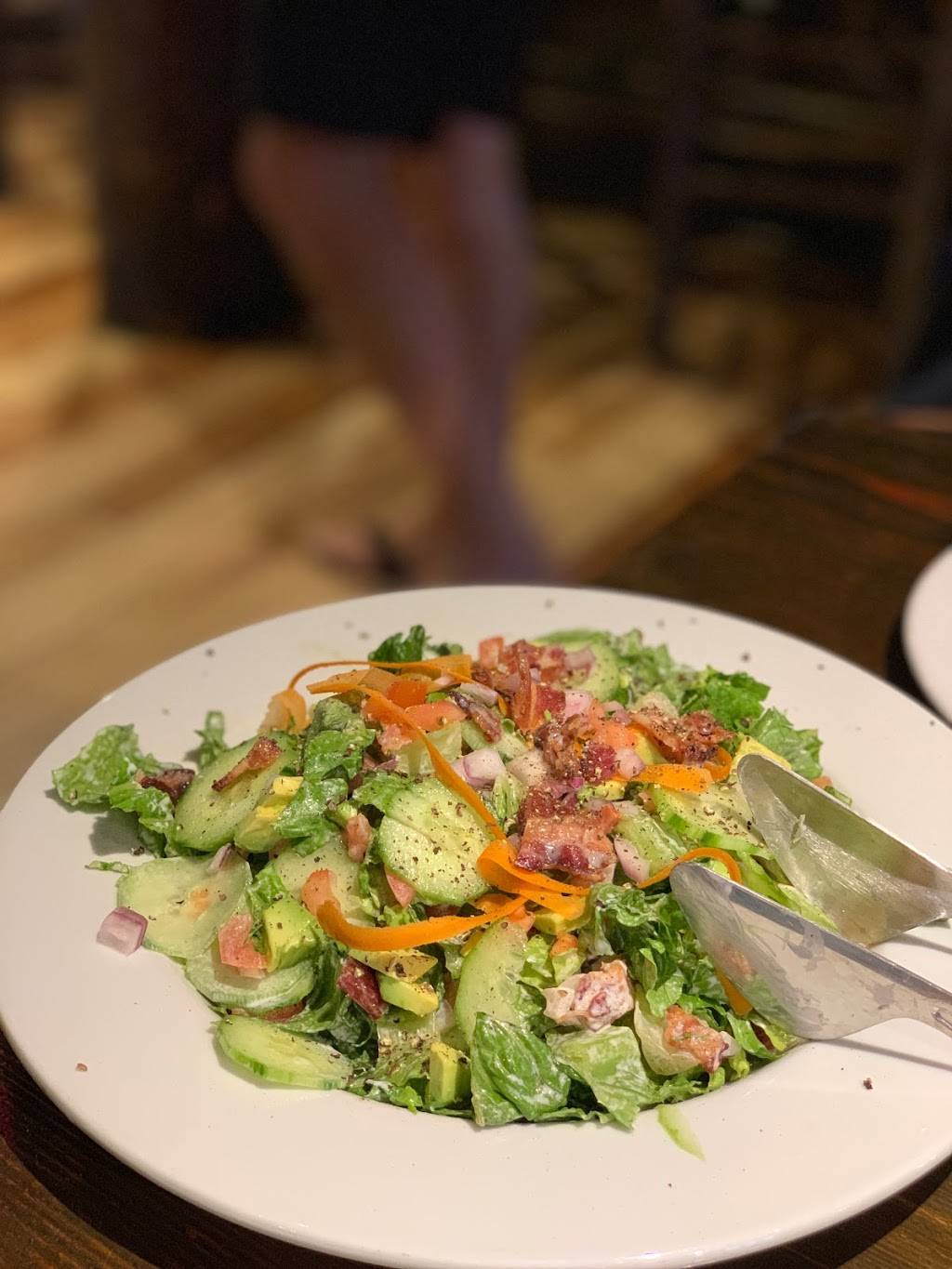 Kirkwood Inn and Saloon | restaurant | CA-88, Kirkwood, CA 95646, USA | 2092587304 OR +1 209-258-7304