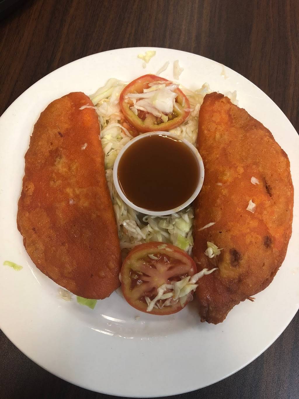 Tienda La Campiña | restaurant | 10818 Dennis Rd, Dallas, TX 75229, USA | 9722431227 OR +1 972-243-1227