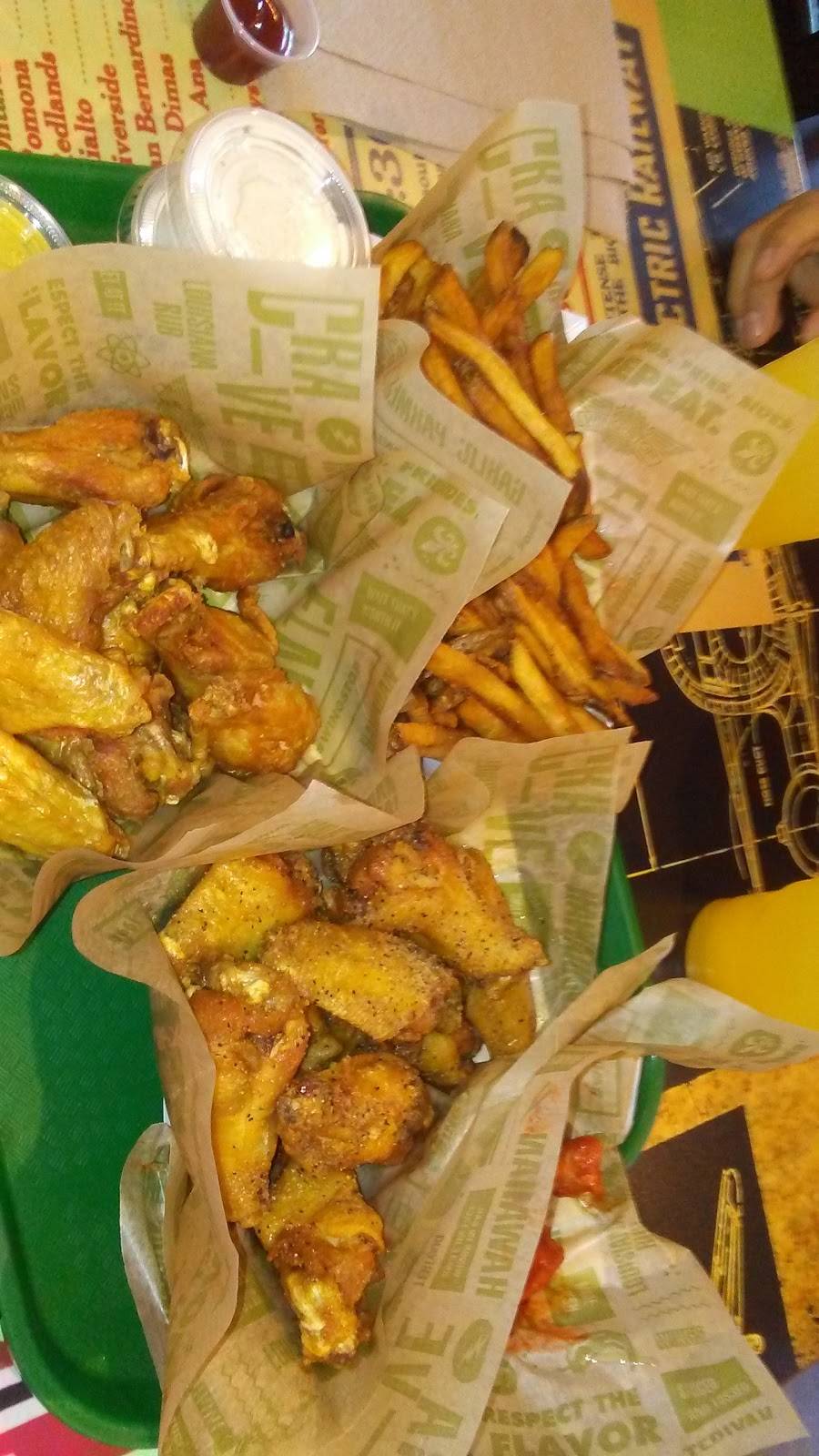 Wingstop | restaurant | 8633 Woodley Ave, North Hills, CA 91343, USA | 8188910999 OR +1 818-891-0999