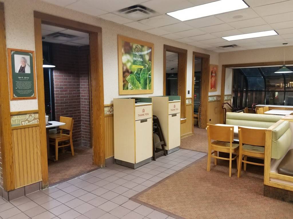 Wendys | restaurant | 151 S Western Ave, Carpentersville, IL 60110, USA | 8474280383 OR +1 847-428-0383