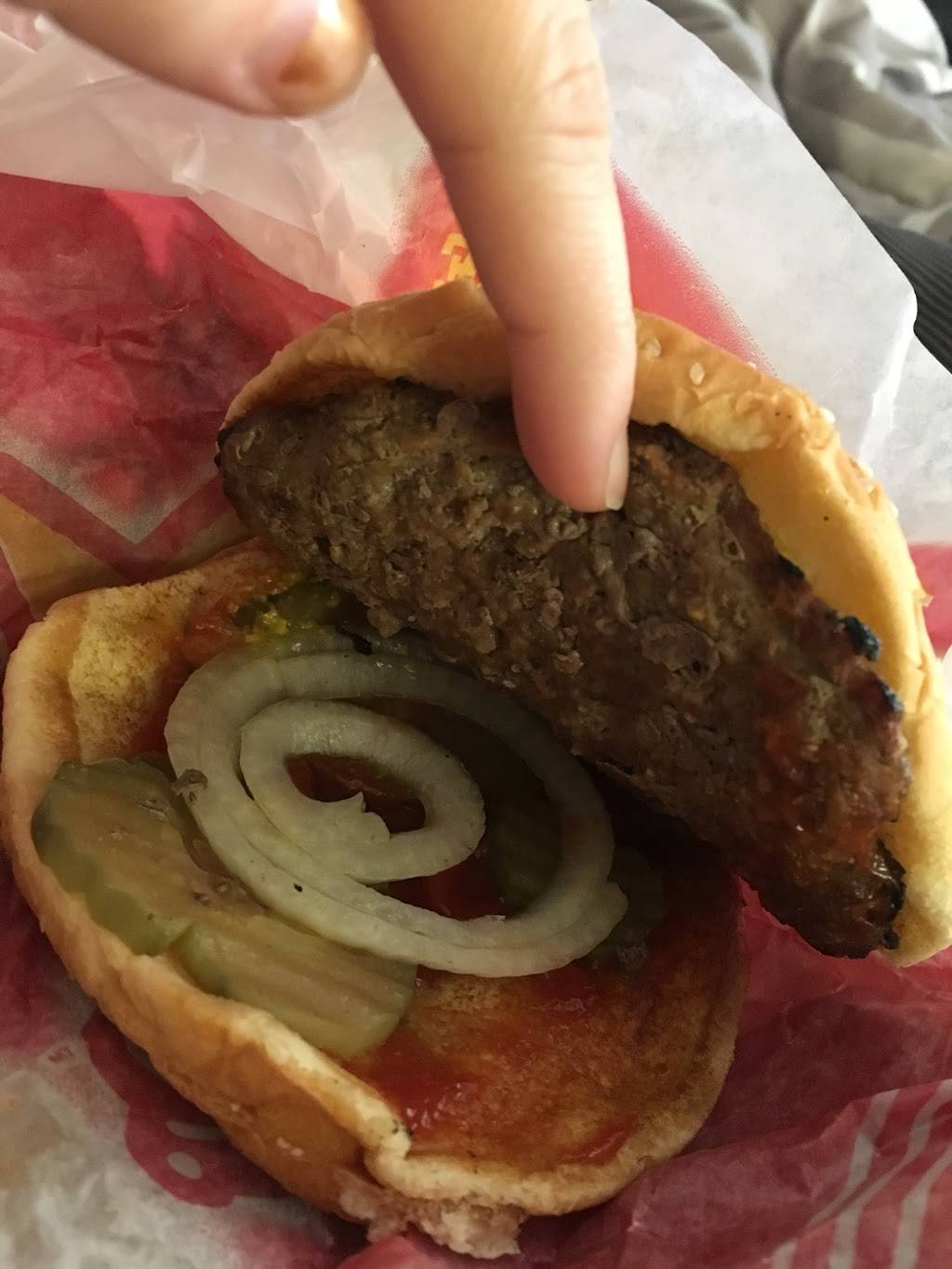 Carls Jr. | restaurant | 2199 Sampson Ave, Corona, CA 92879, USA | 9512797072 OR +1 951-279-7072