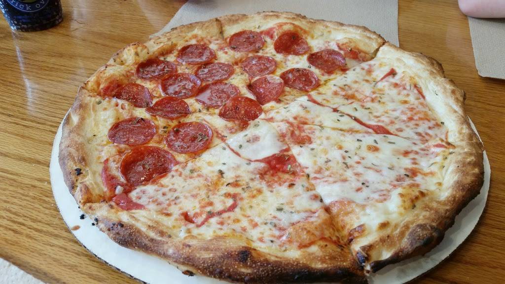 Bellas Pizza of Bristol | restaurant | 1351 Lee Hwy, Bristol, VA 24201, USA | 2764663281 OR +1 276-466-3281