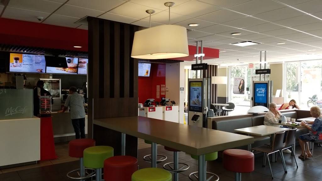 McDonalds | cafe | 3511 Fruitville Rd, Sarasota, FL 34237, USA | 9419558840 OR +1 941-955-8840
