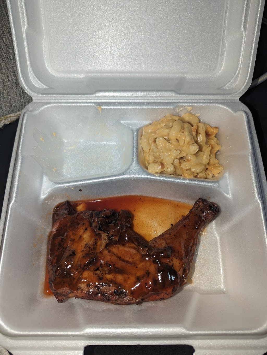 Smokin Js Southern Eatz | restaurant | 2829 August Dr, Sumter, SC 29154, USA | 8038734114 OR +1 803-873-4114