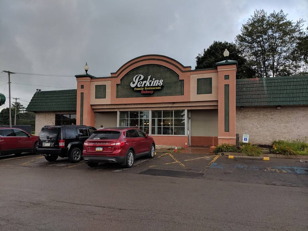 Perkins Restaurant & Bakery | restaurant | 915 W Main St, Grove City, PA 16127, USA | 7244588810 OR +1 724-458-8810