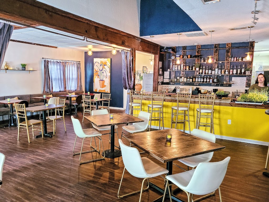 La Onda | restaurant | 2905 Race St, Fort Worth, TX 76111, USA | 8176078605 OR +1 817-607-8605