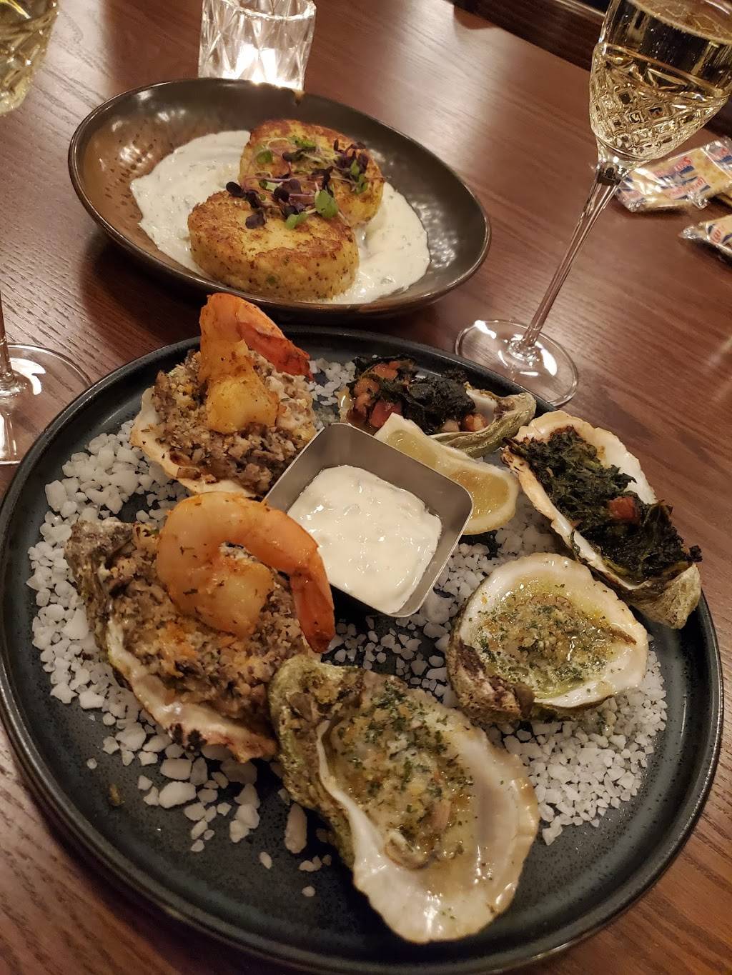 Acadian Coast | restaurant | 2929 Navigation Blvd Suite 200, Houston, TX 77003, USA | 7134329651 OR +1 713-432-9651