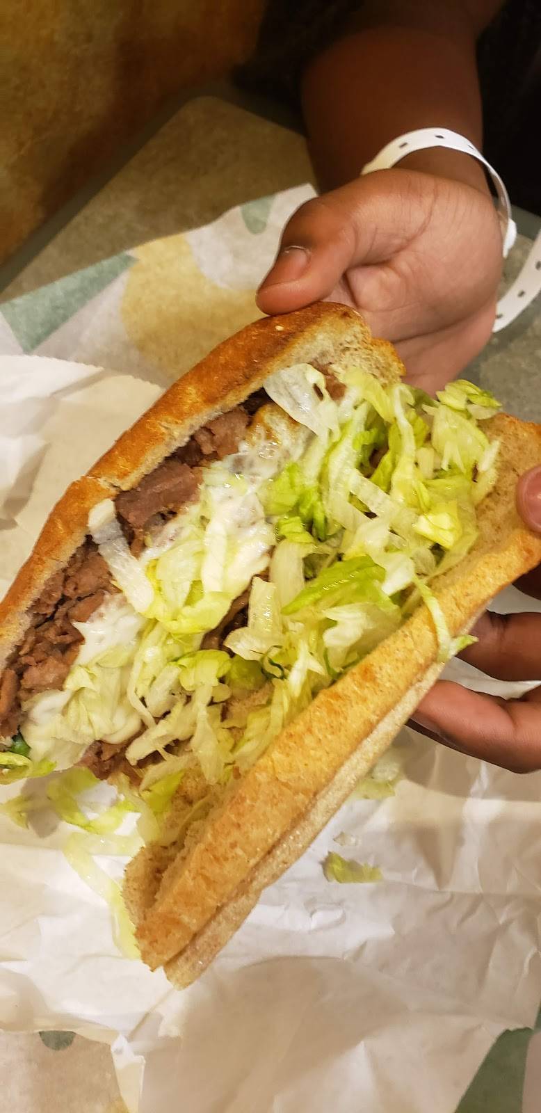 Subway | restaurant | 7407 Van Dusen Rd, Laurel, MD 20707, USA | 3017257725 OR +1 301-725-7725