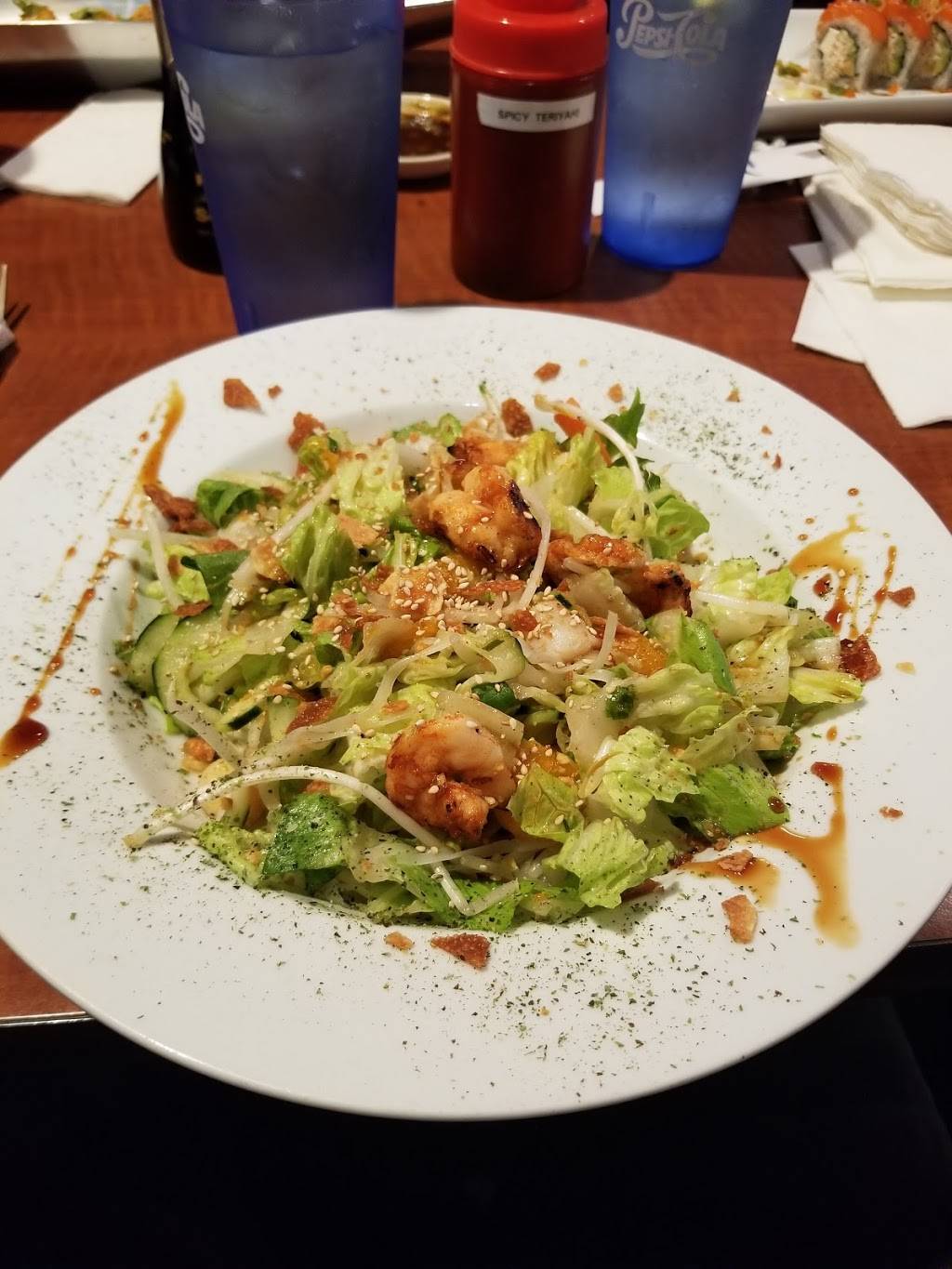 Blufin Sushi Restaurant | restaurant | 7043 N Cedar Ave, Fresno, CA 93720, USA | 5594124919 OR +1 559-412-4919