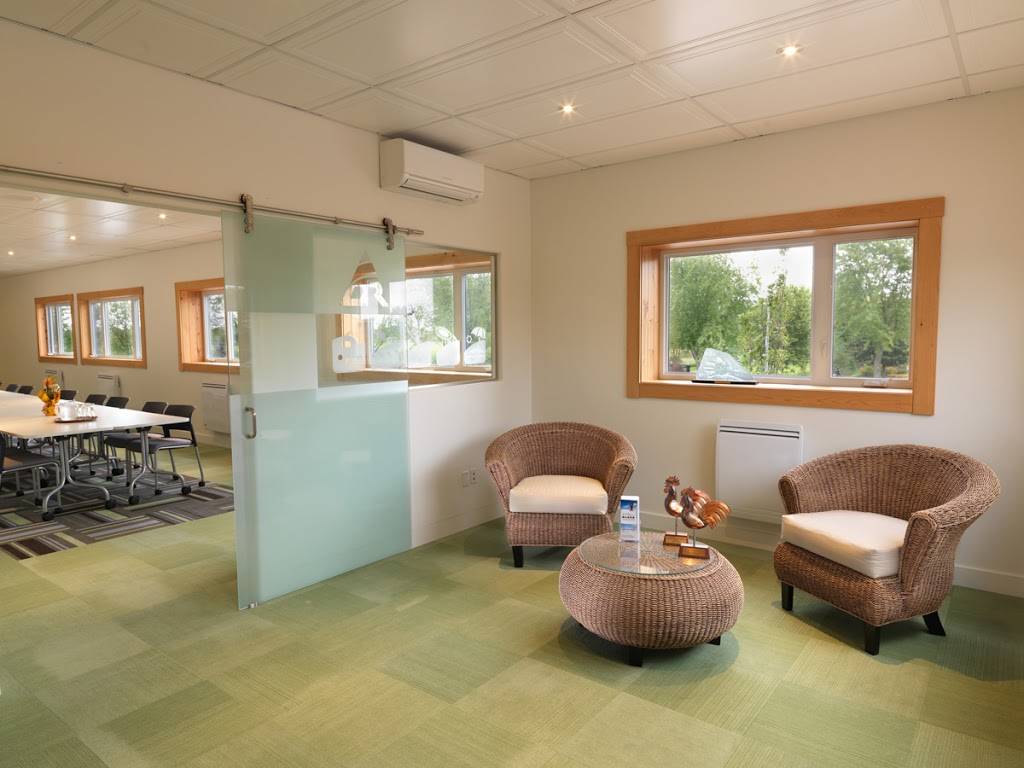 Golf Area De Rouville | restaurant | 4230 Rang de la Rivière N, Saint-Jean-Baptiste, QC J0L 2B0, Canada | 4504643903 OR +1 450-464-3903