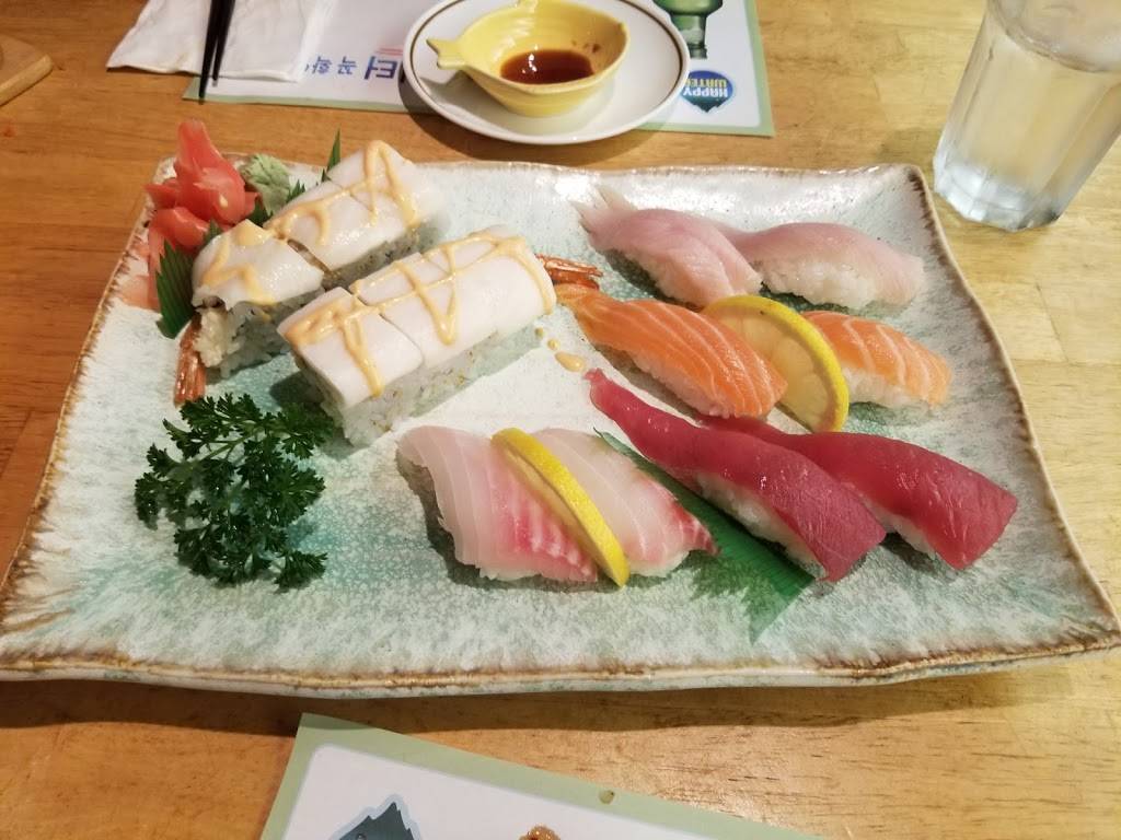 Hanabi Sushi Restaurant | restaurant | 31260 Pacific Hwy S, Federal Way, WA 98003, USA | 2539410797 OR +1 253-941-0797