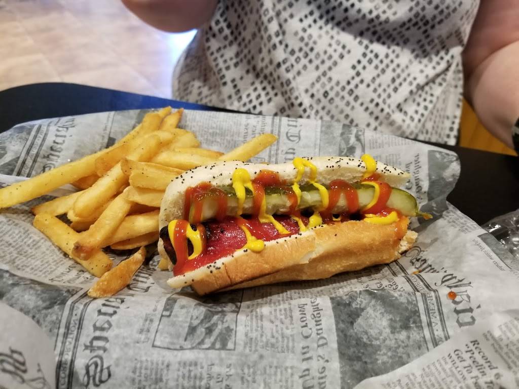 Happy Bites Burger & Wings | restaurant | 8021 183rd St, Tinley Park, IL 60487, USA | 7086208223 OR +1 708-620-8223