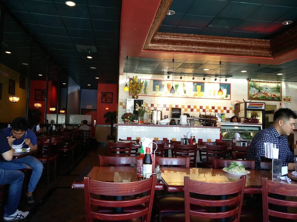 Pho Legend | restaurant | 209 Vermont Ave, Los Angeles, CA 90004, USA | 2133813300 OR +1 213-381-3300