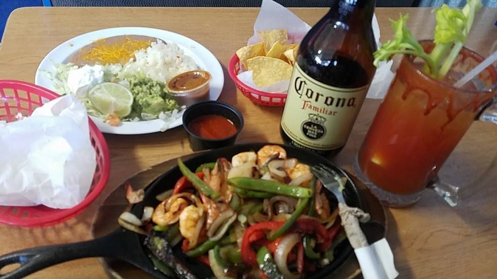 El Camaron Loco - Commerce City, Co. | restaurant | 6740 E 72nd Ave, Commerce City, CO 80022, USA | 3032270188 OR +1 303-227-0188