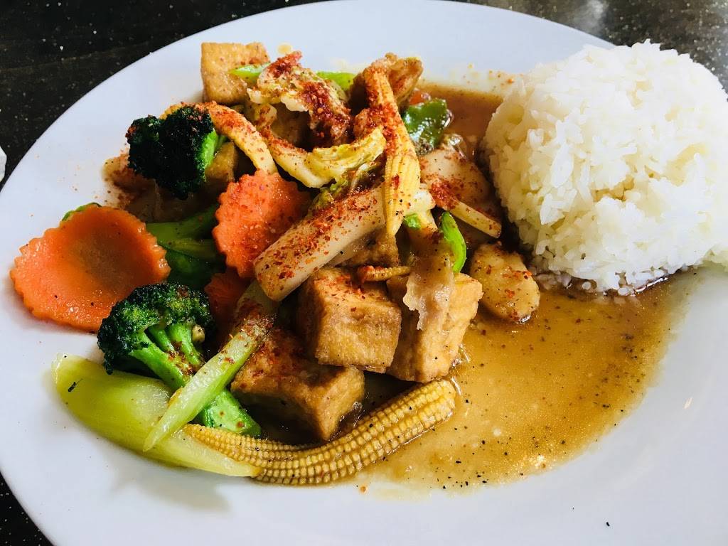 Thai Thani | restaurant | 600 Market St #110, Celebration, FL 34747, USA | 4075669444 OR +1 407-566-9444