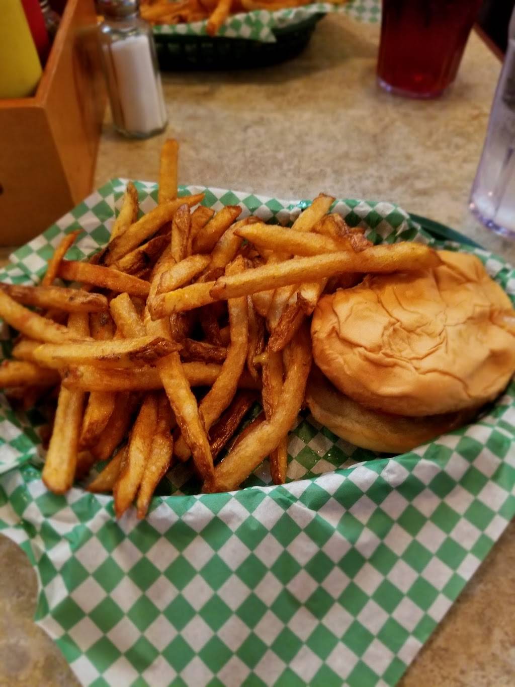 The Nook | restaurant | 492 Hamline Ave S, St Paul, MN 55116, USA | 6516984347 OR +1 651-698-4347