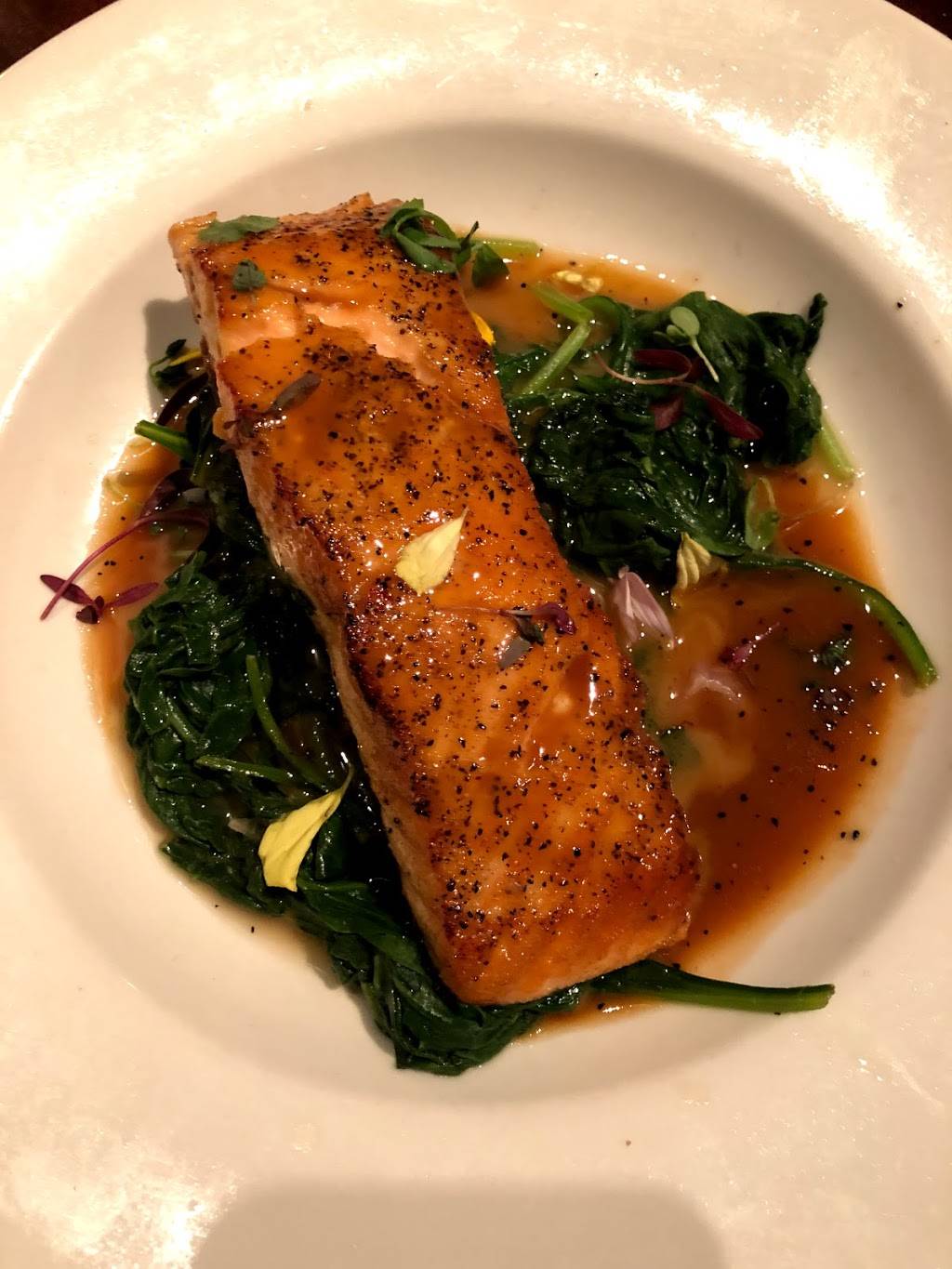 Montrose Town Kitchen & Grill | restaurant | 2276 Honolulu Ave, Montrose, CA 91020, USA | 8182481881 OR +1 818-248-1881