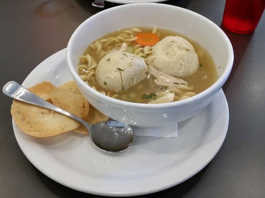 Saeb Thai & Noodles | restaurant | 226 W Bitters Rd #124, San Antonio, TX 78216, USA | 2105453354 OR +1 210-545-3354