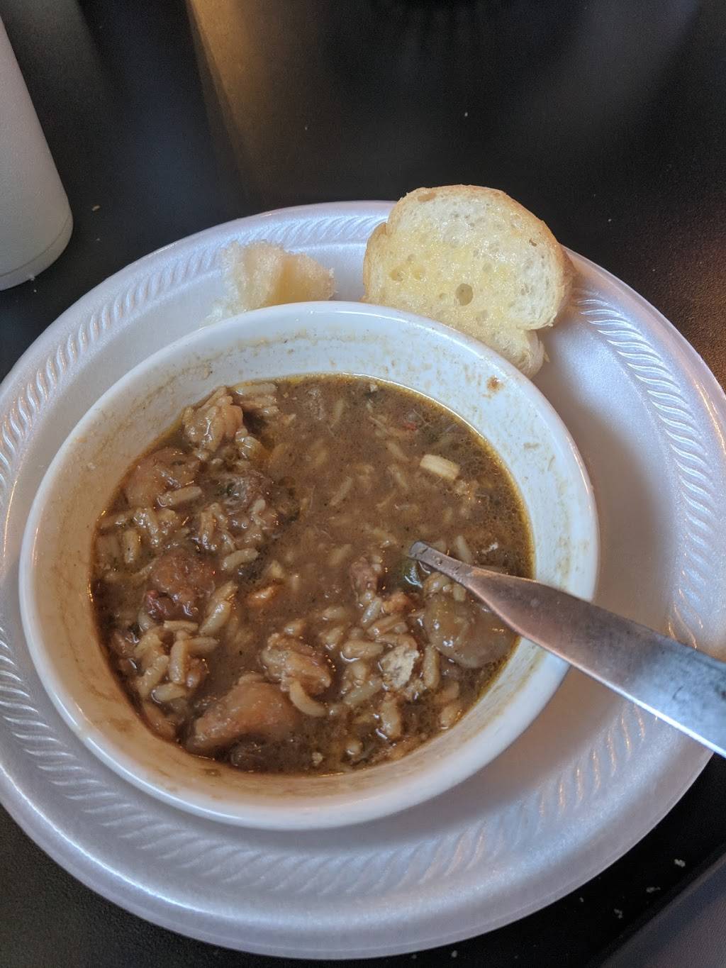 Cajun Daiquiri & Cafe | restaurant | 2446 Barataria Blvd, Marrero, LA 70072, USA | 5043493410 OR +1 504-349-3410