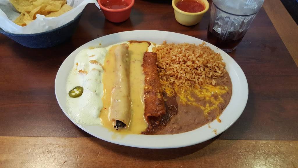 TaMollys of Waxahachie | restaurant | 1735 US-77, Waxahachie, TX 75165, USA | 9729377772 OR +1 972-937-7772