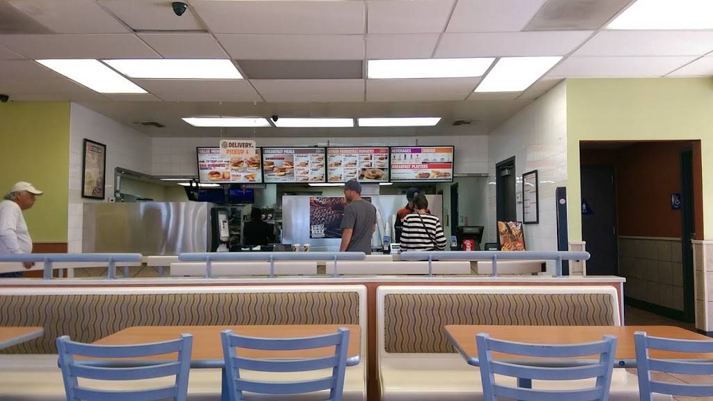 Burger King | restaurant | 2800 Paseo Mercado, Oxnard, CA 93036, USA | 8059881447 OR +1 805-988-1447