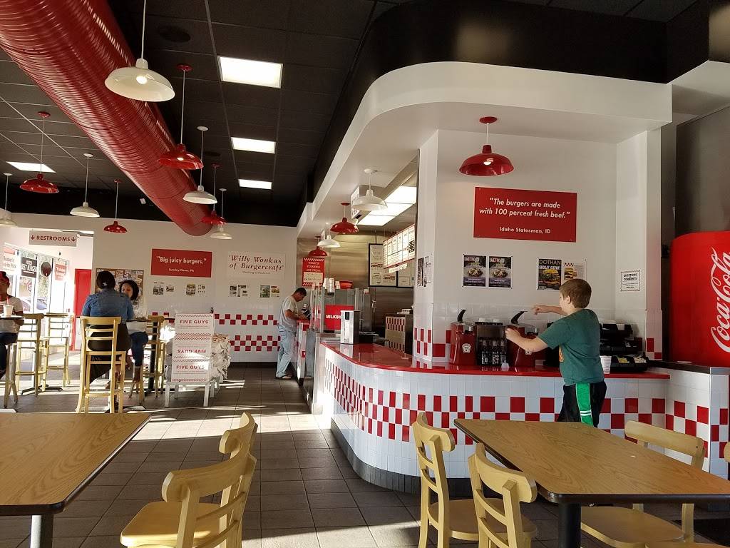 Five Guys | meal takeaway | 14398 N Dale Mabry Hwy, Tampa, FL 33618, USA | 8132641801 OR +1 813-264-1801