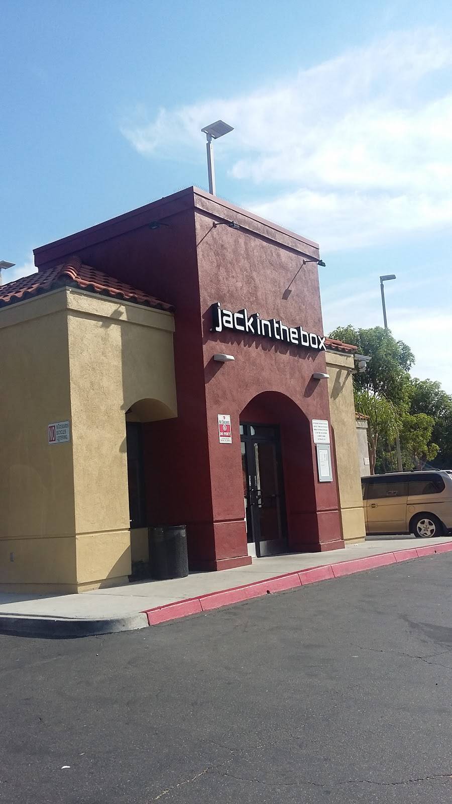 Jack in the Box | restaurant | 1471 N Santa Fe Ave, Vista, CA 92084, USA | 7606304895 OR +1 760-630-4895