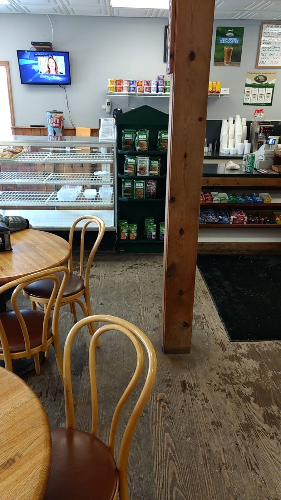 Village Market & Deli | meal takeaway | 6234 Main St, Tannersville, NY 12485, USA | 5185896111 OR +1 518-589-6111