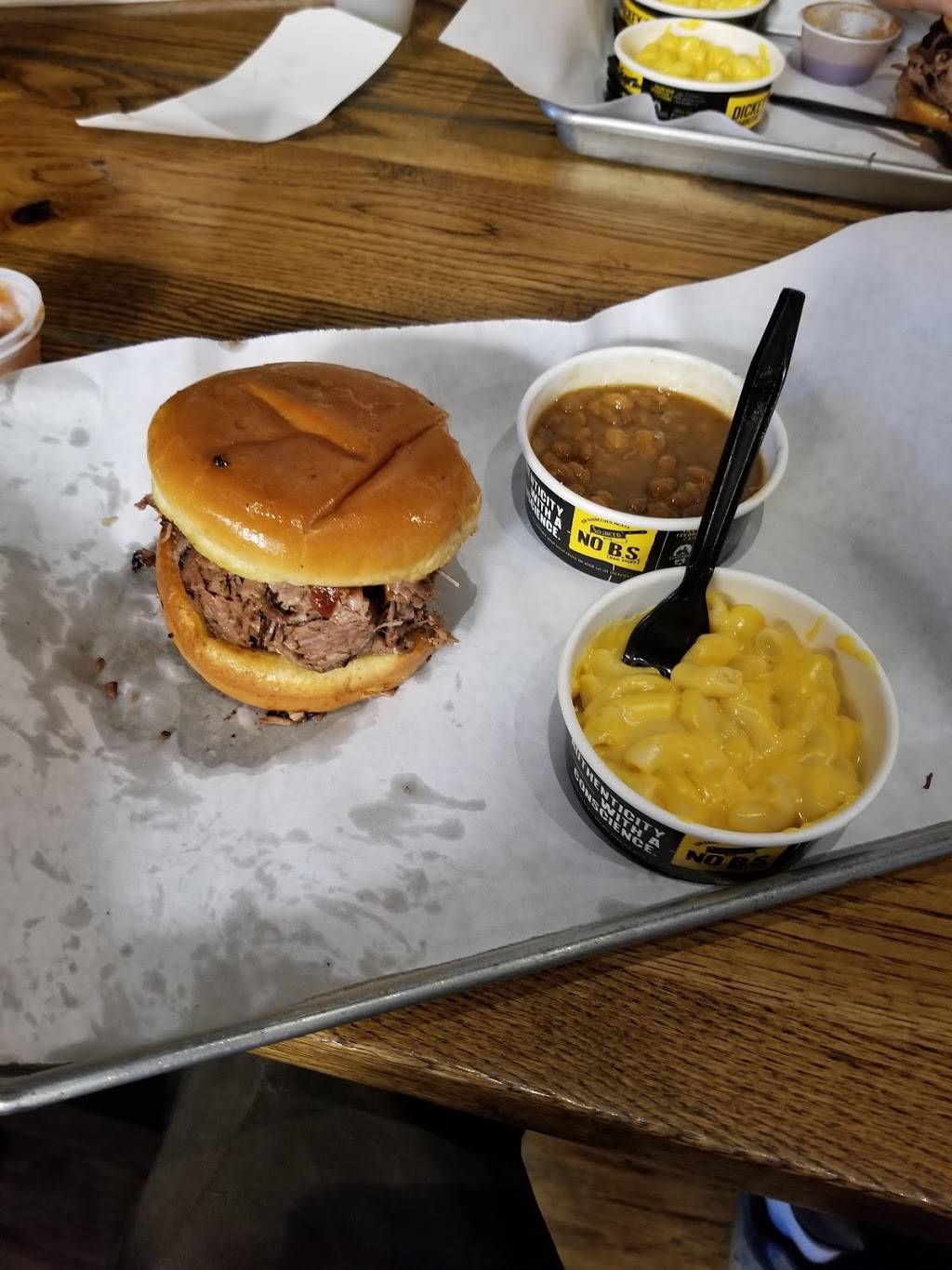 Dickeys Barbecue Pit | restaurant | 58709 Twentynine Palms Highway, Yucca Valley, CA 92284, USA | 7602051310 OR +1 760-205-1310
