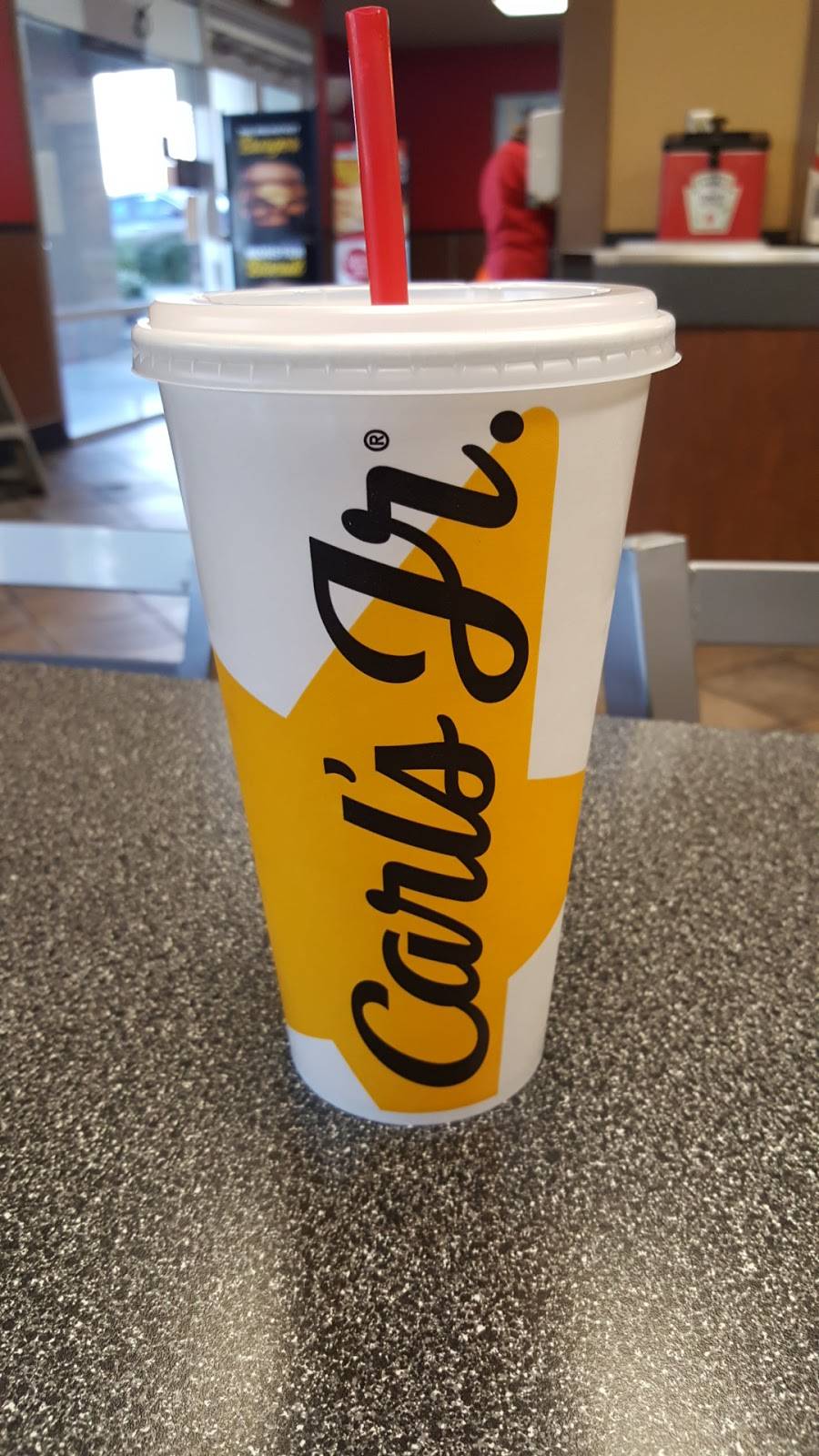 Carls Jr. Green Burrito | restaurant | 28619 S Western Ave, Rancho Palos Verdes, CA 90275, USA | 3108334130 OR +1 310-833-4130