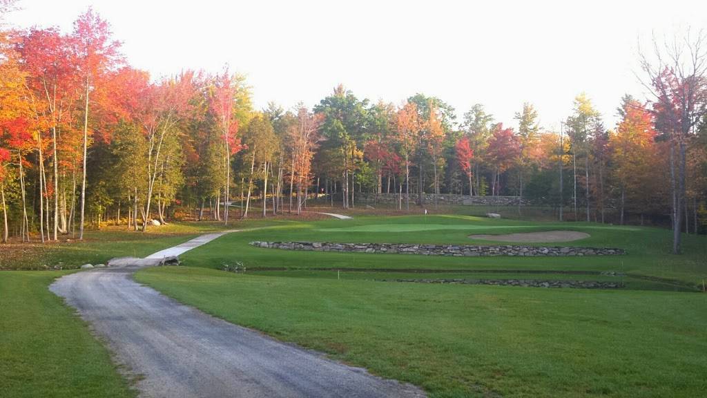 Diadema Golf Club & Restaurant | restaurant | 419 New Portland Rd, North Anson, ME 04958, USA | 2076353060 OR +1 207-635-3060