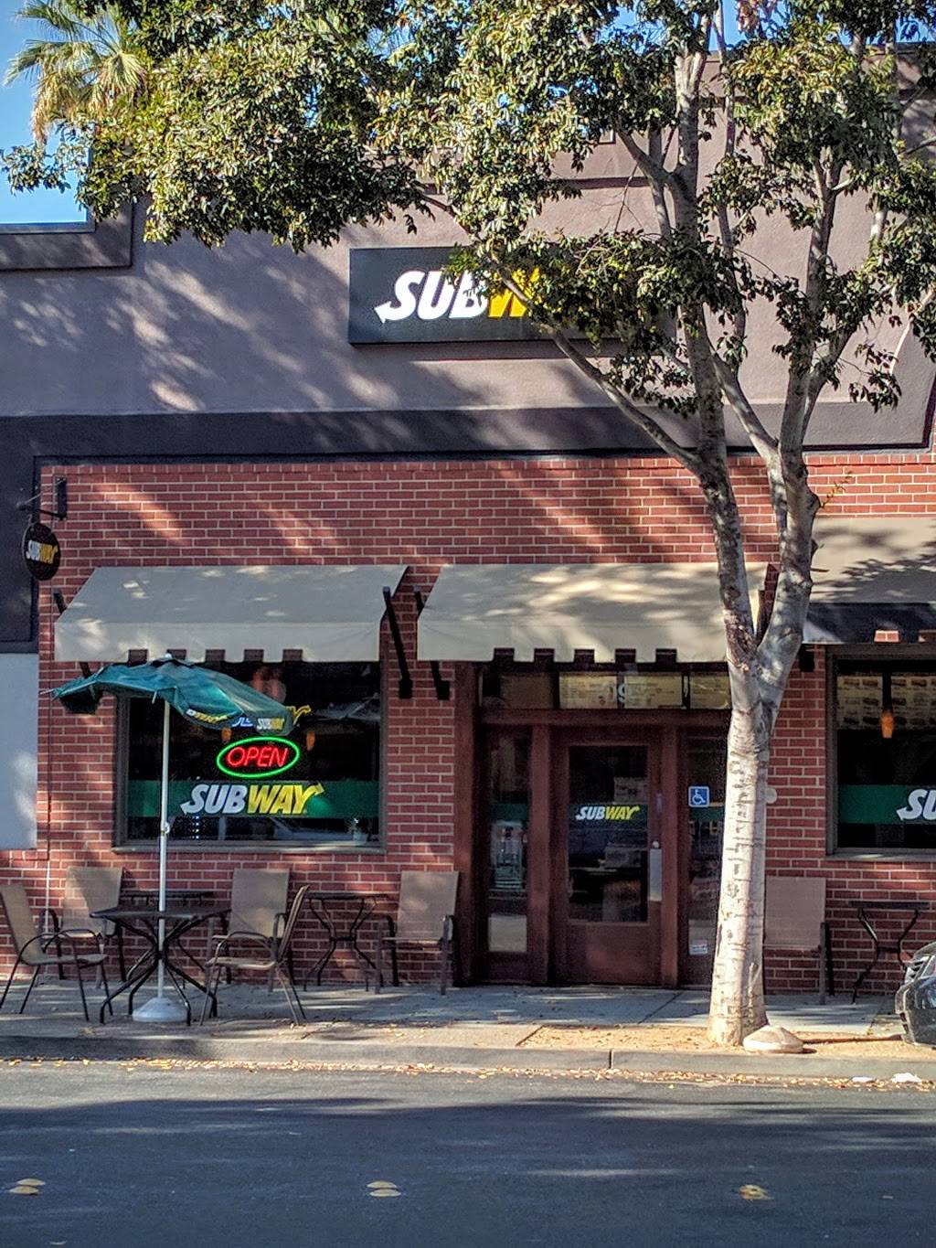 Subway | restaurant | 709 Main St, Woodland, CA 95695, USA | 5306663354 OR +1 530-666-3354