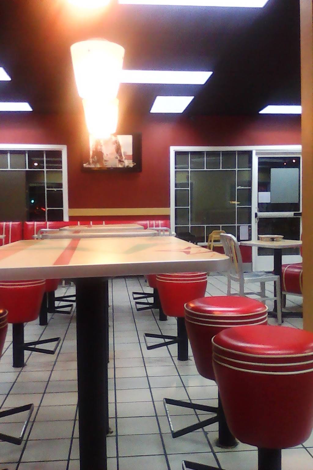 KFC | restaurant | 1244 South La Brea Ave, Los Angeles, CA 90019, USA | 3239368079 OR +1 323-936-8079