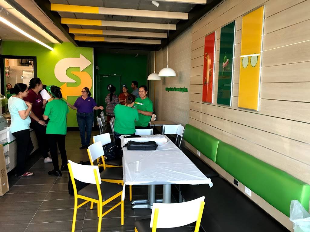 Subway | restaurant | 5805 Silver Creek Valley Rd Suite 20, San Jose, CA 95138, USA | 4088094436 OR +1 408-809-4436