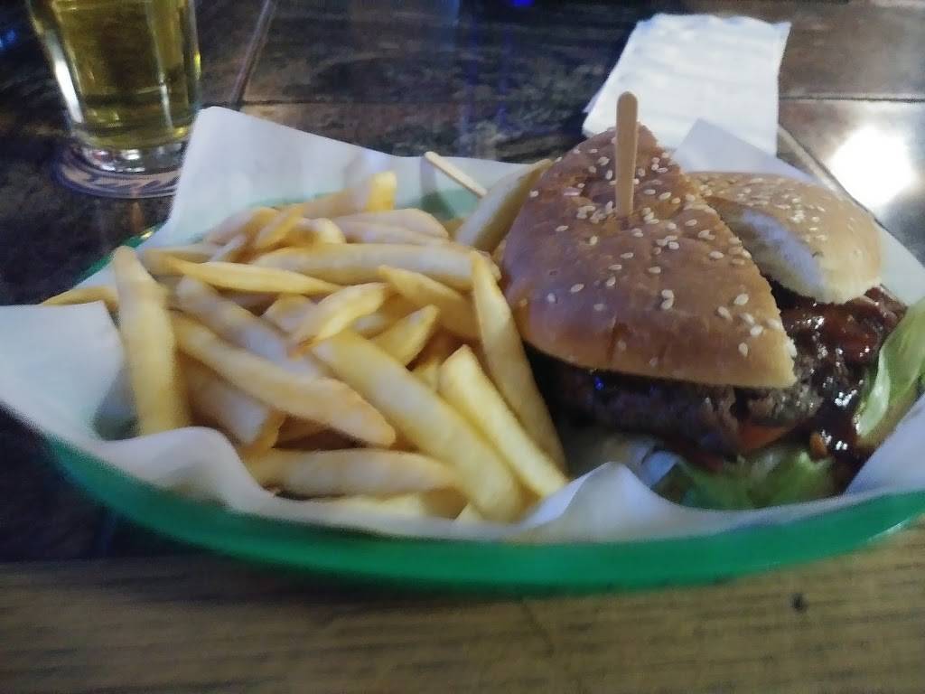 The Coconut Grove | restaurant | 905 Lincoln Rd E, Vallejo, CA 94591, USA | 7075635727 OR +1 707-563-5727