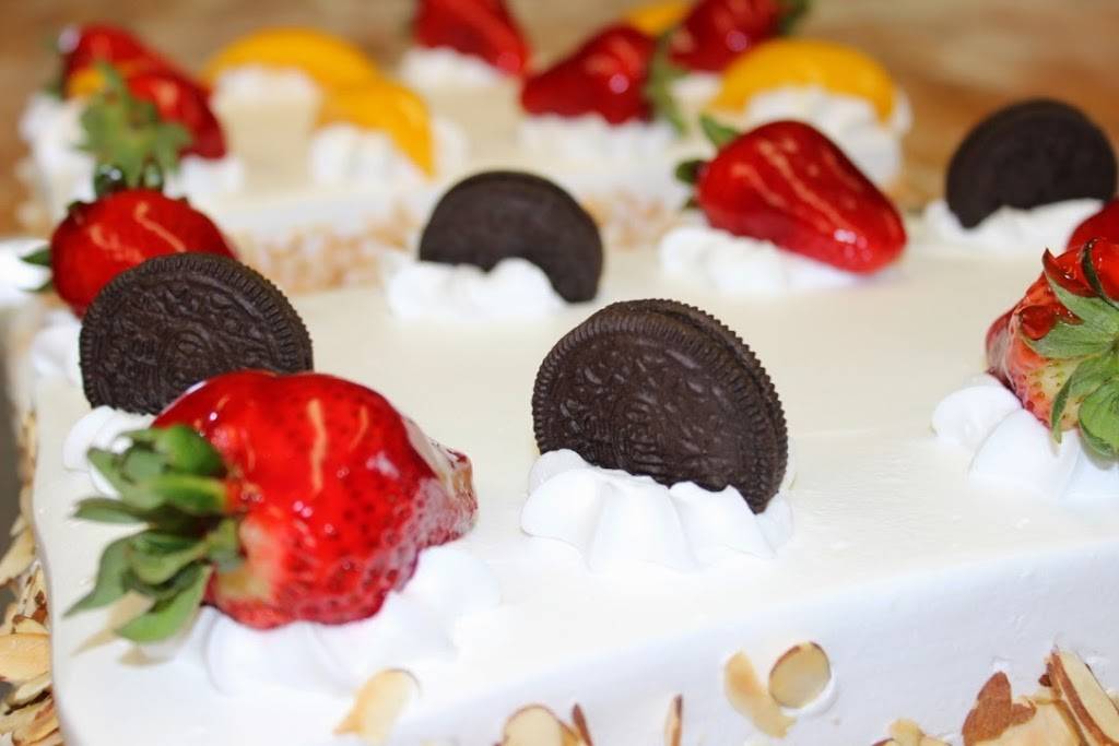 Tlaxcala Bakery Panaderia | bakery | 1208 S Standard Ave, Santa Ana, CA 92707, USA | 7145478265 OR +1 714-547-8265