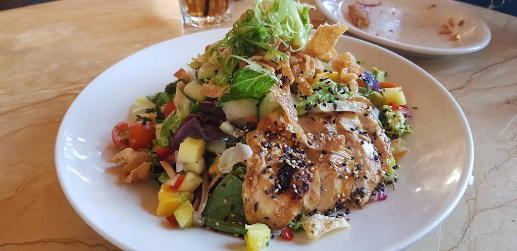 The Cheesecake Factory | restaurant | 5015 Westheimer Rd, Houston, TX 77056, USA | 7138400600 OR +1 713-840-0600