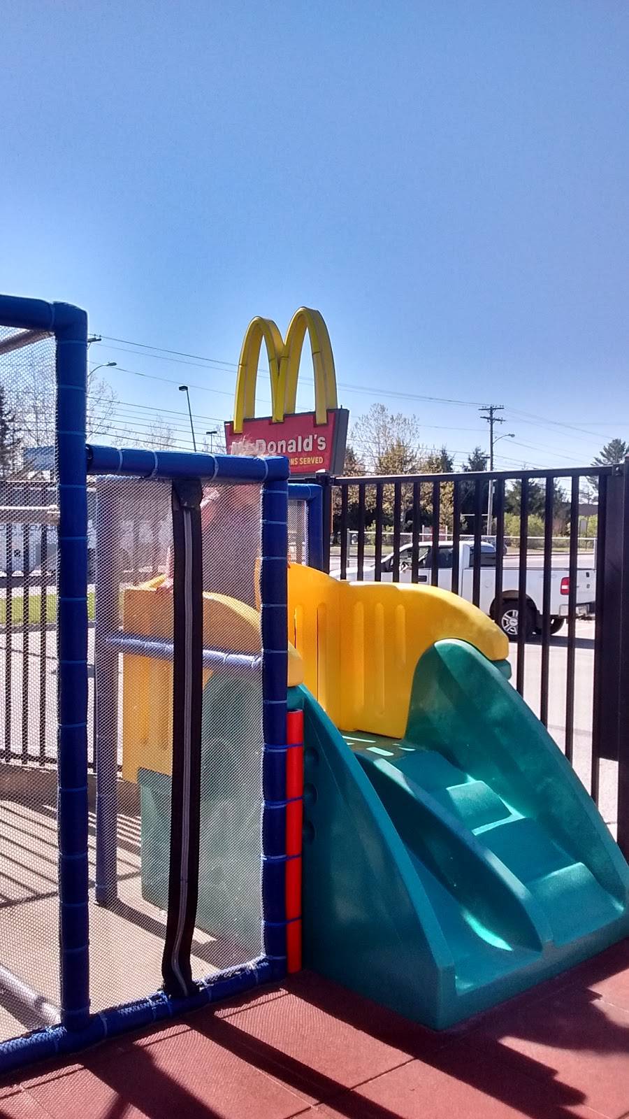 McDonalds | cafe | 189 Madison Ave, Skowhegan, ME 04976, USA | 2074748675 OR +1 207-474-8675