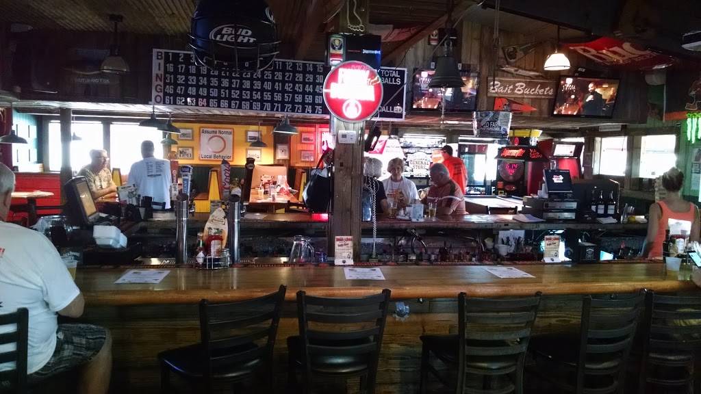 Island Jacks Patio Bar & Grill | restaurant | 4449 Okeechobee Blvd, West Palm Beach, FL 33409, USA | 5616872122 OR +1 561-687-2122