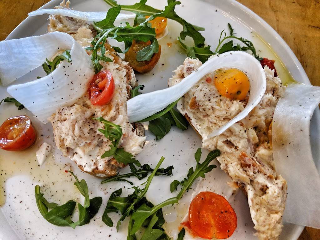 Moody Rooster | restaurant | 2891 Agoura Rd, Westlake Village, CA 91361, USA | 8053703131 OR +1 805-370-3131