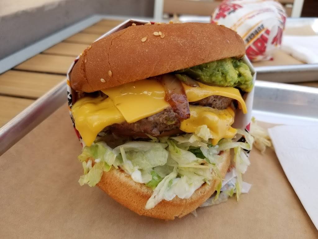 The Habit Burger Grill | restaurant | 3890 La Cumbre Plaza Ln, Santa Barbara, CA 93105, USA | 8056875200 OR +1 805-687-5200