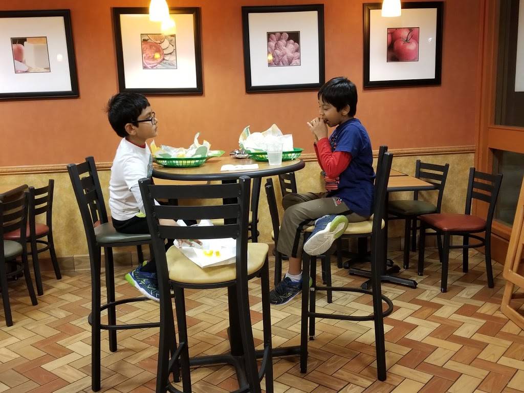 Subway | restaurant | 1860 East Warner Road, Suite 107 G-2, Tempe, AZ 85284, USA | 4807308252 OR +1 480-730-8252