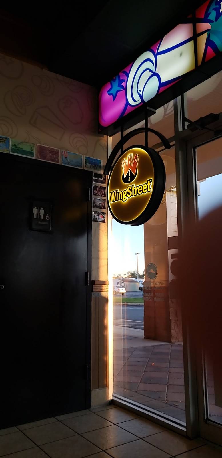 Pizza Hut | restaurant | 13883 W Hillsborough Ave, Tampa, FL 33635, USA | 8138552554 OR +1 813-855-2554