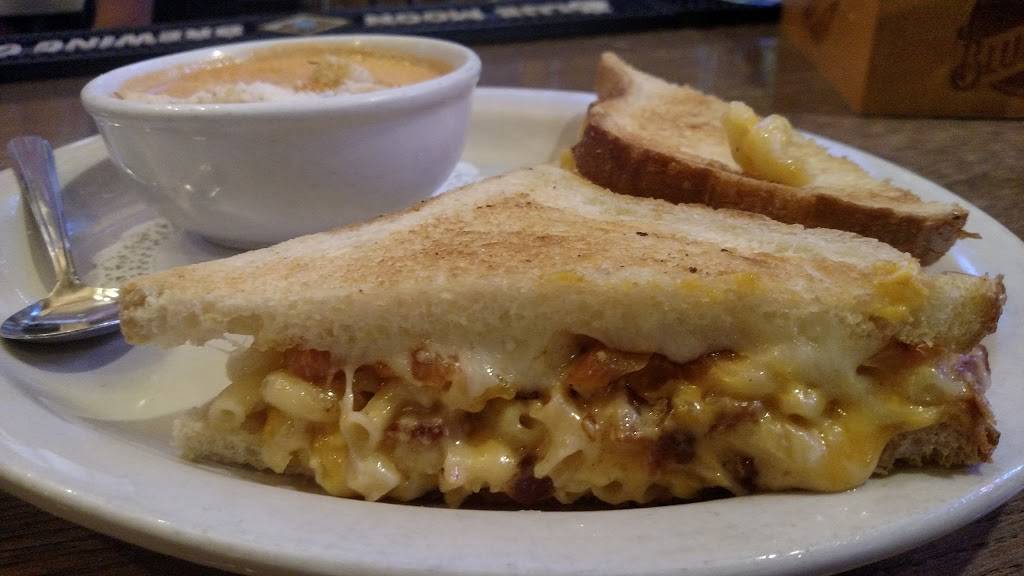 Rookies Sports Lodge | restaurant | 1535 Meridian Ave #10, San Jose, CA 95125, USA | 4084452121 OR +1 408-445-2121