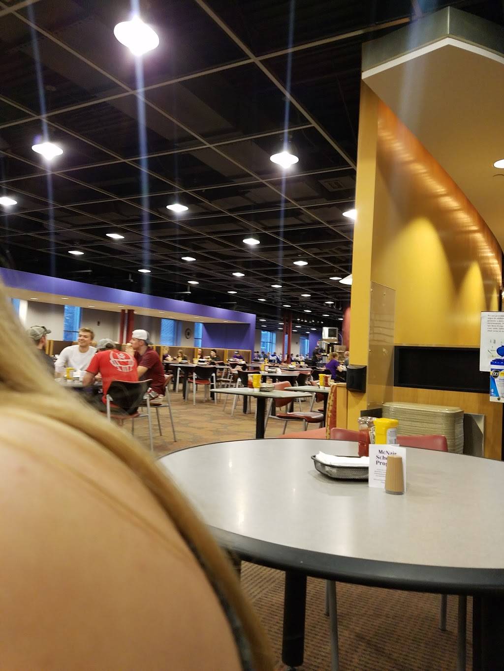 Piazza Residential Restaurants | restaurant | 1501 Redeker Drive, Cedar Falls, IA 50614, USA | 3192732784 OR +1 319-273-2784