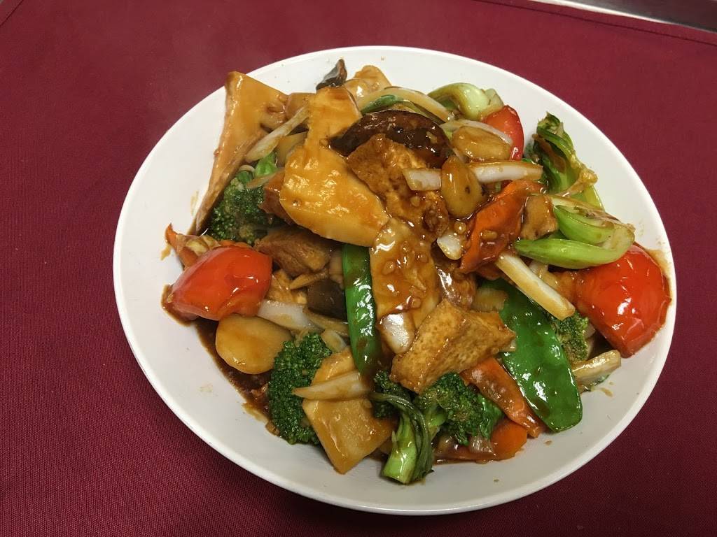 Lotus Garden Restaurant | restaurant | 111 E Hospitality Ln, San Bernardino, CA 92408, USA | 9093816171 OR +1 909-381-6171