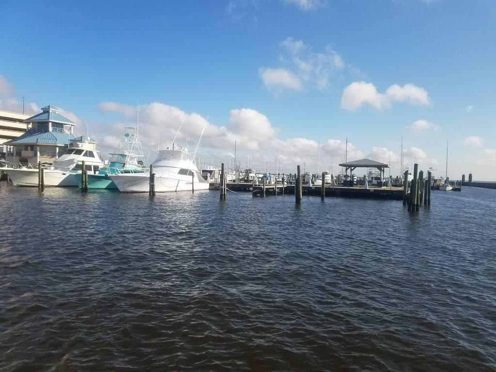 Golden Nugget Biloxi Hotel & Casino | restaurant | 151 Beach Blvd, Biloxi, MS 39530, USA | 2284355400 OR +1 228-435-5400