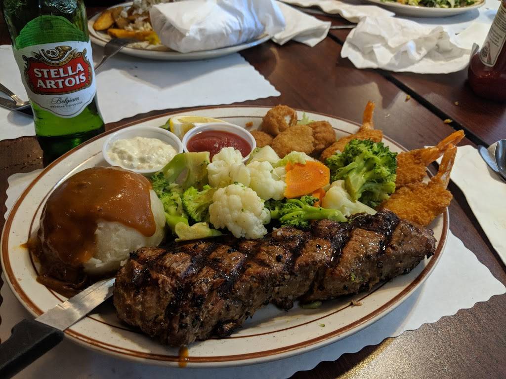 Georges Grill | restaurant | 480 Tres Pinos Rd, Hollister, CA 95023, USA | 8316359020 OR +1 831-635-9020