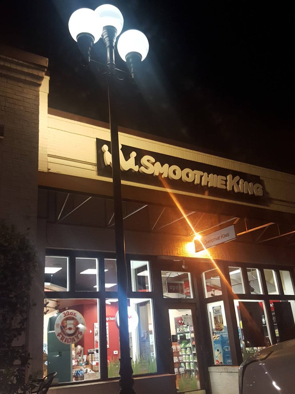 Smoothie King | meal delivery | 1235-H, East Blvd, Charlotte, NC 28203, USA | 7043352200 OR +1 704-335-2200