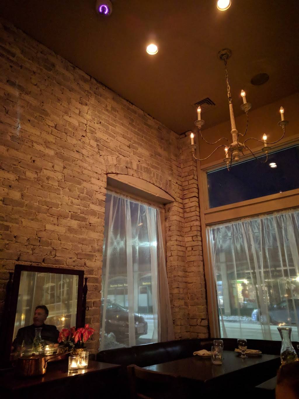 Pomodoro | restaurant | 24 Harvard St, Brookline, MA 02445, USA | 6175664455 OR +1 617-566-4455